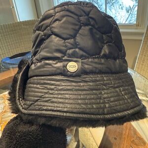 UGG Quilted Black Bucket Hat